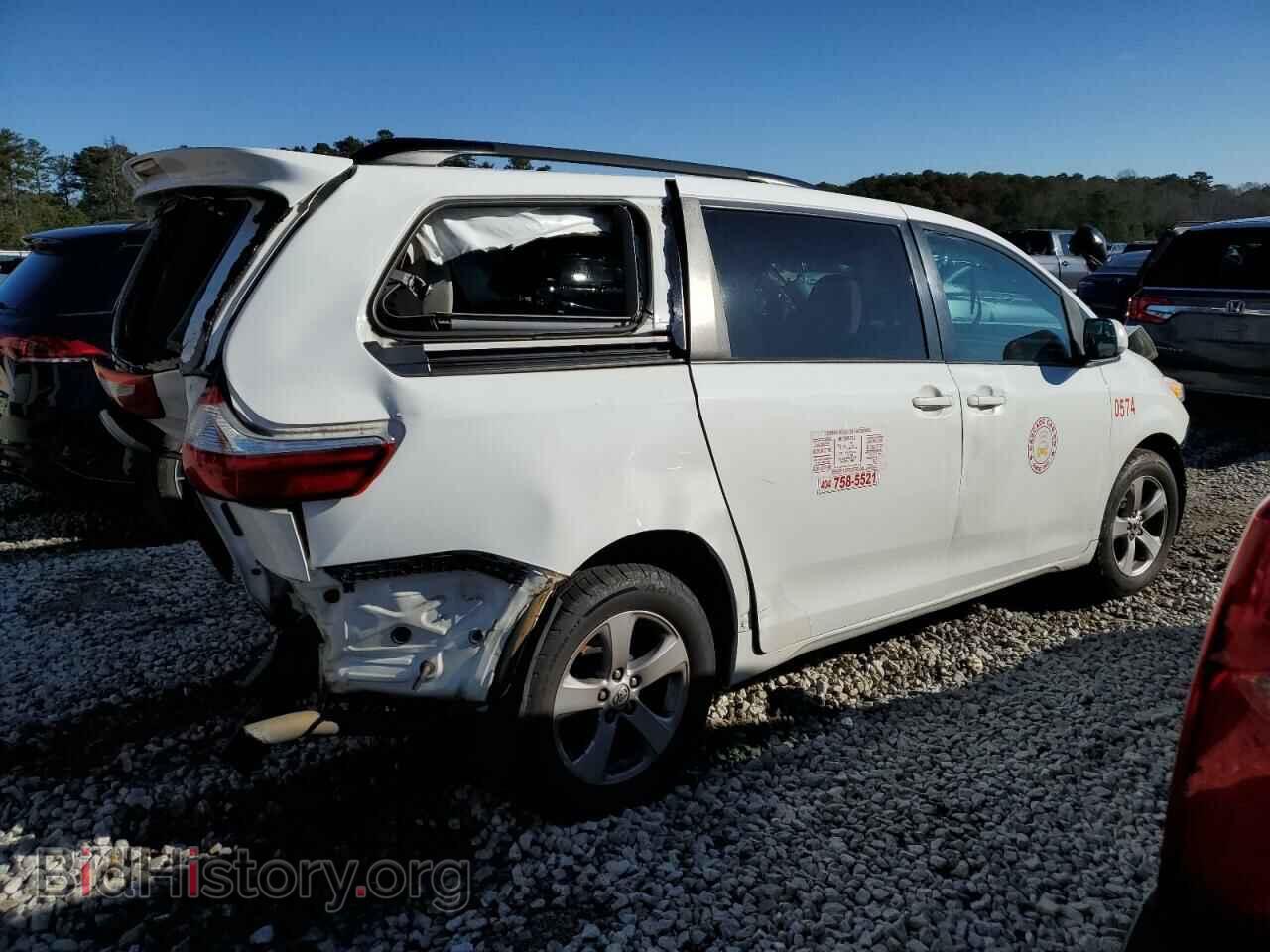 2017 TOYOTA All Models - VIN: 5TDKZ3DC8HS827211 - Photo 3