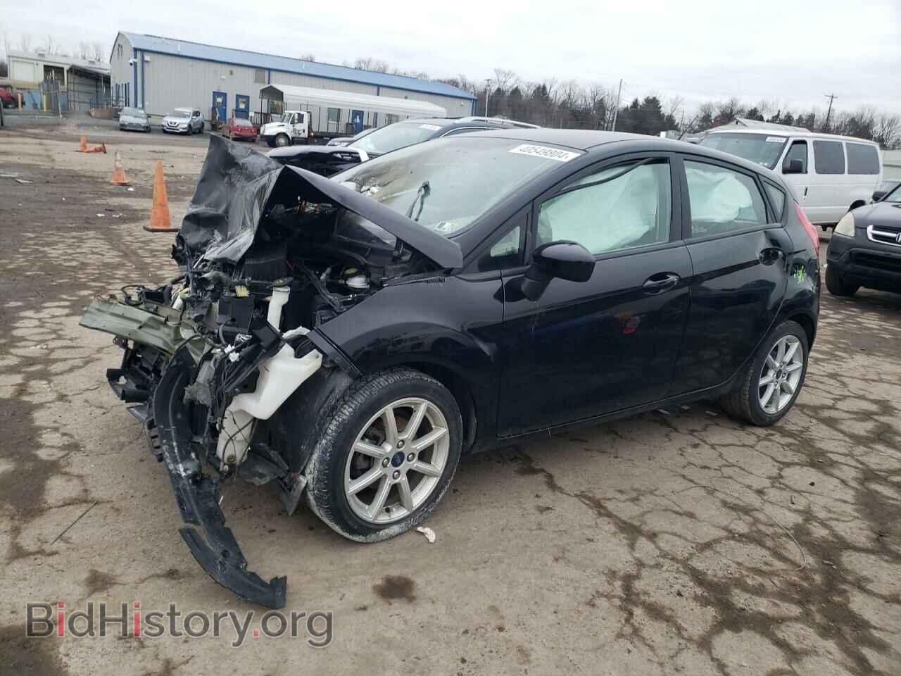 Photo 3FADP4EJ2KM105375 - FORD FIESTA 2019