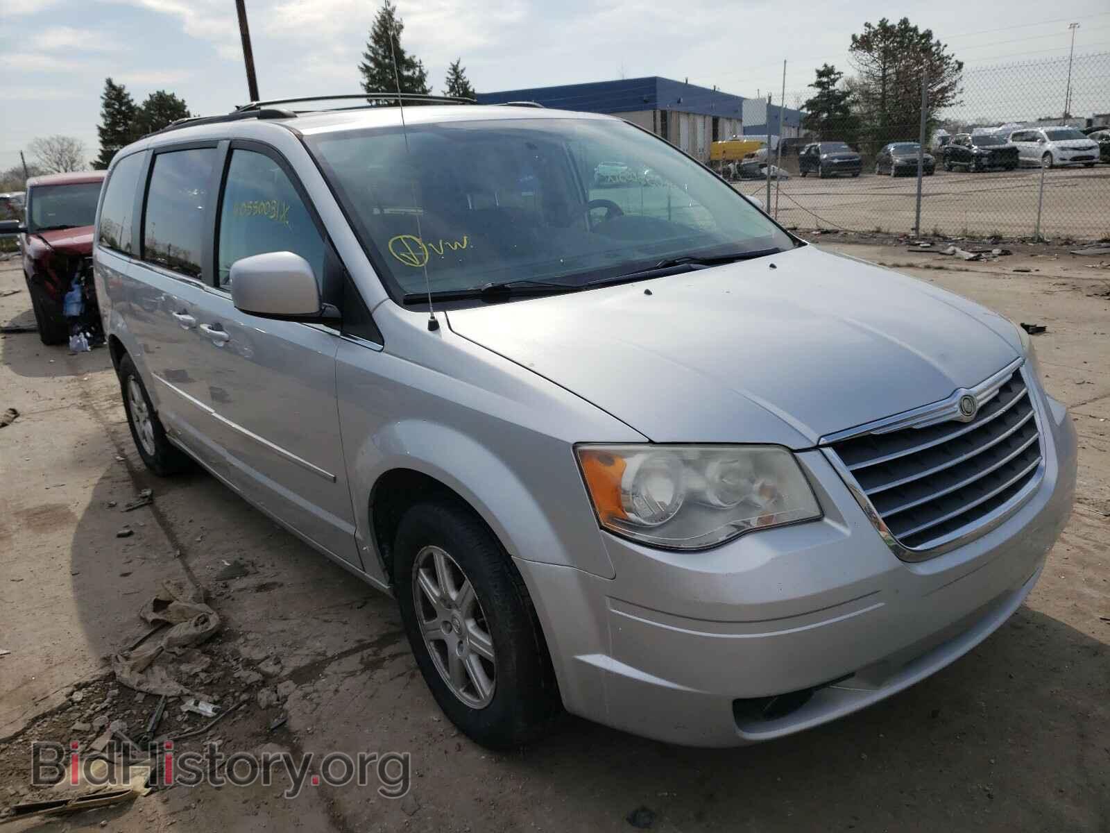 Photo 2A4RR8DX7AR330903 - CHRYSLER MINIVAN 2010