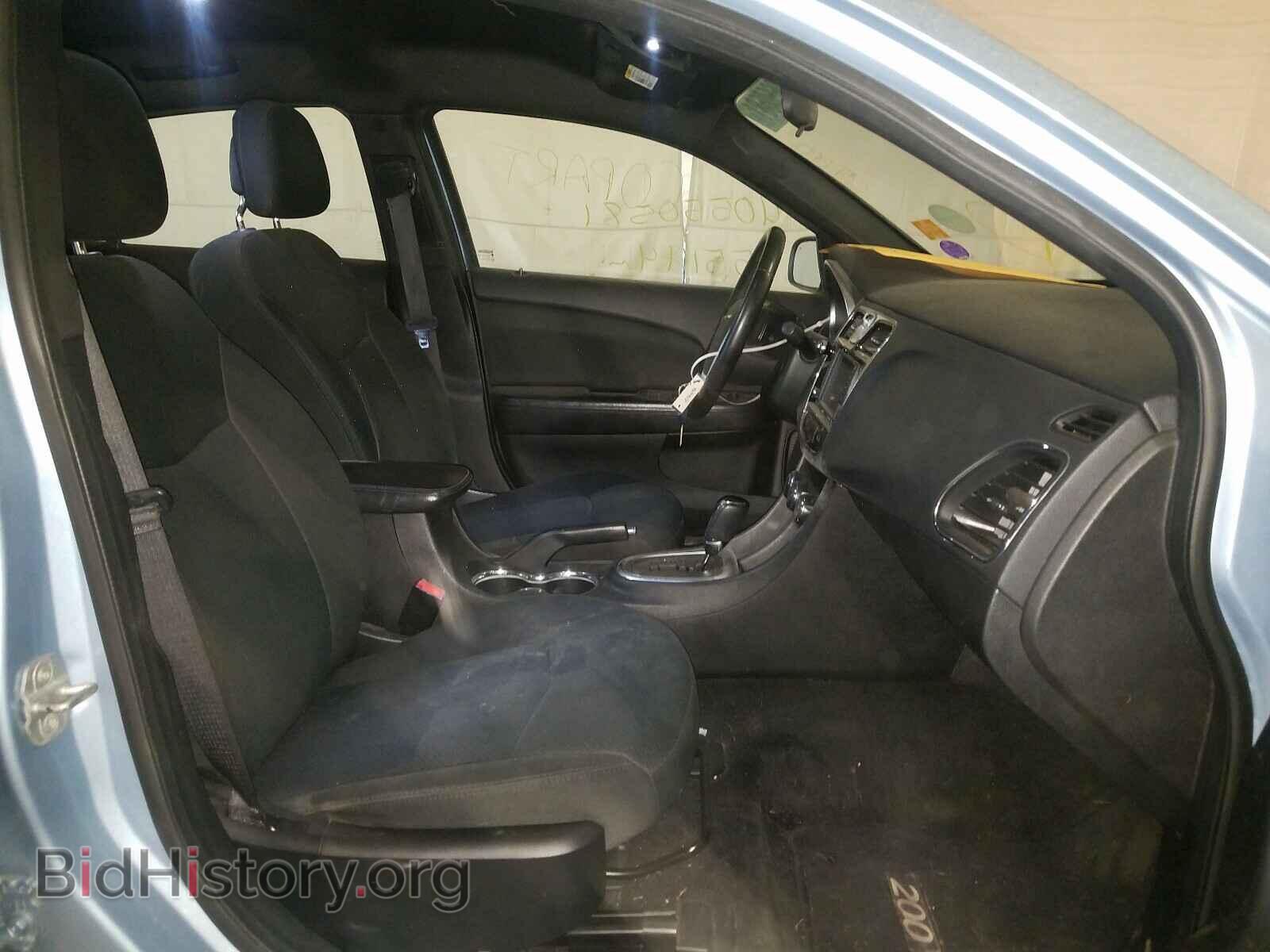 2012 CHRYSLER 200 - VIN: 1C3CCBBG0CN164757 - Фото 5
