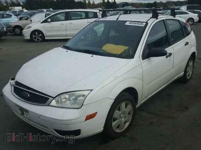 2007 FORD FOCUS - VIN: 1FAHP37N67W337013 - Photo 2
