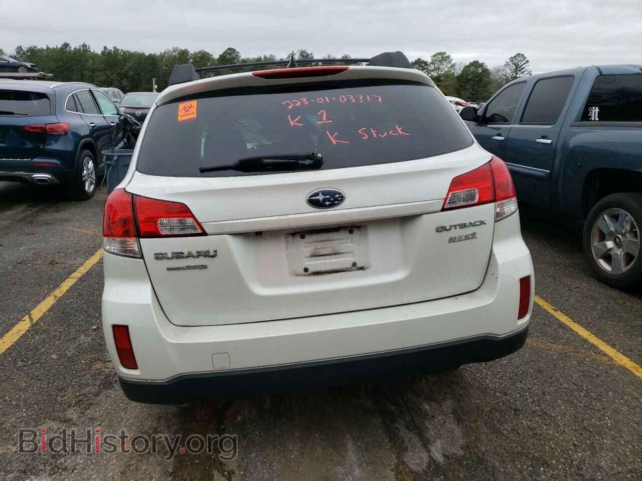 2011 SUBARU OUTBACK - VIN: 4S4BRBKC3B3410581 - Photo 6