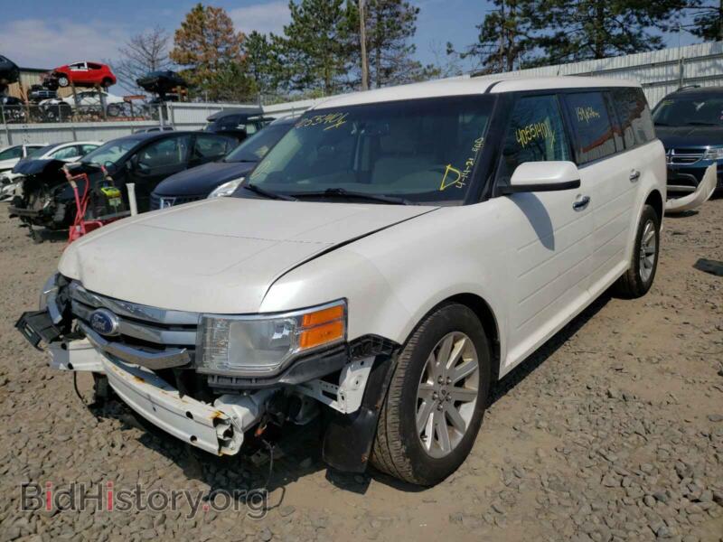 2011 Ford FLEX (VIN 2FMGK5CC2BBD36970) — фото 2 из 10