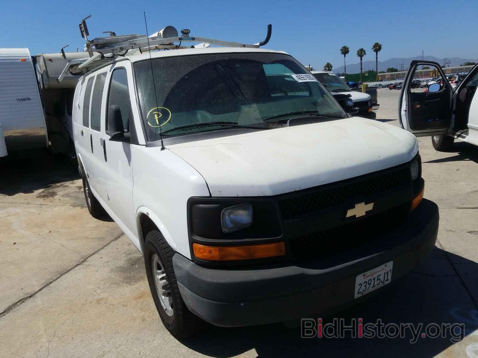 Photo 1GCWGFCA5D1903466 - CHEVROLET EXPRESS 2013