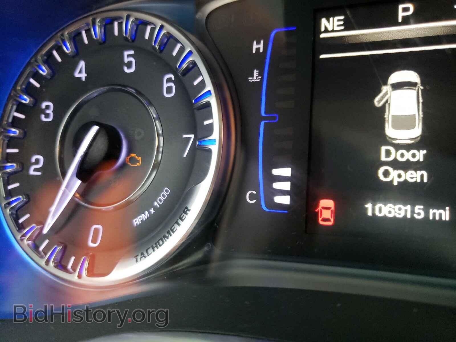 2015 CHRYSLER 200 - VIN: 1C3CCCAB3FN625076 - Фото 8