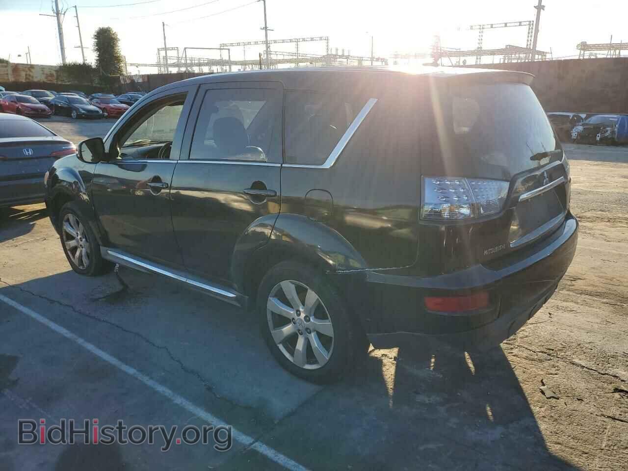 2010 MITSUBISHI OUTLANDER - VIN: JA4JT5AX0AZ002276 - Фото 2