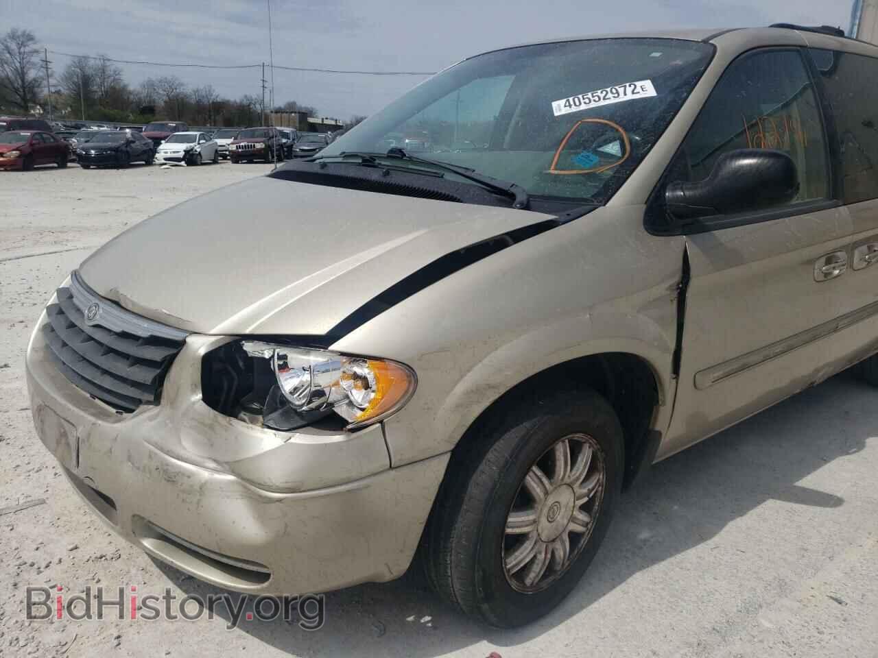 2007 CHRYSLER MINIVAN - VIN: 2A8GP54L37R280601 - Фото 9