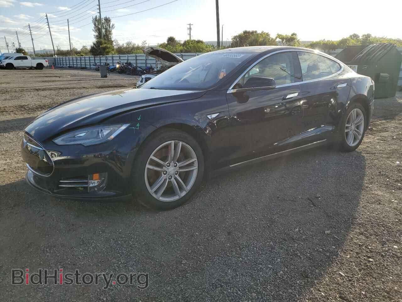 Фотография 5YJSA1H1XFFP73593 - TESLA MODEL S 2015