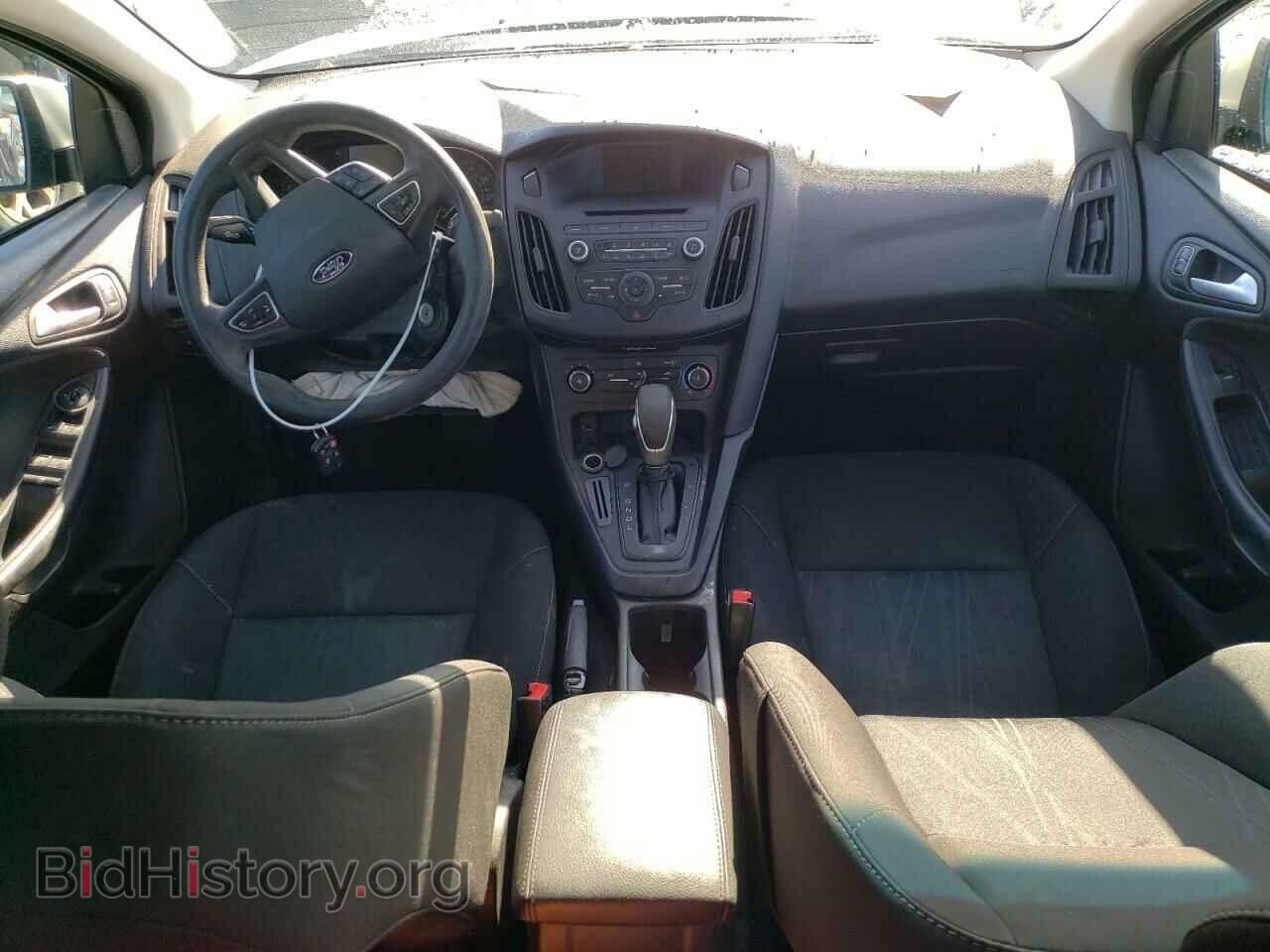 2017 FORD FOCUS - VIN: 1FADP3F22HL241467 - Photo 8