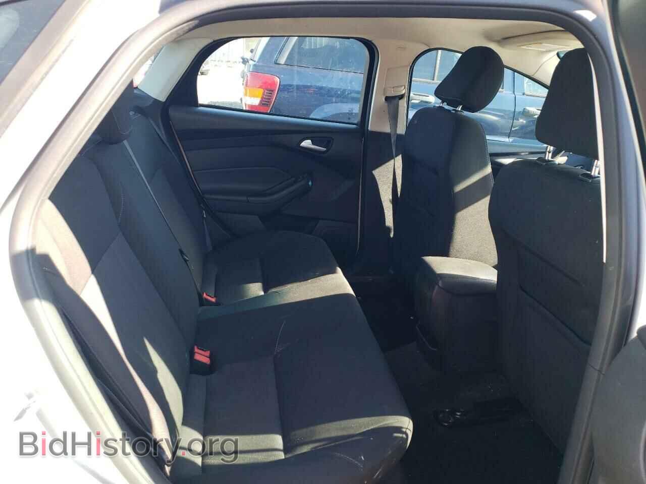 2017 FORD FOCUS - VIN: 1FADP3F22HL241467 - Photo 10