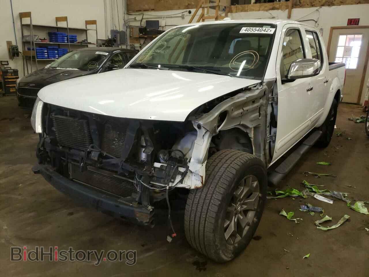 2015 NISSAN FRONTIER - VIN: 1N6AD0EV0FN757003 - Фото 2