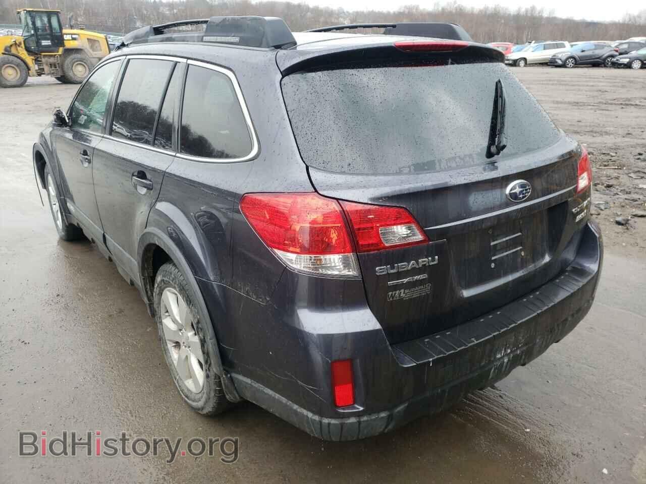 2011 SUBARU OUTBACK - VIN: 4S4BRBCC2B3411090 - Фото 3