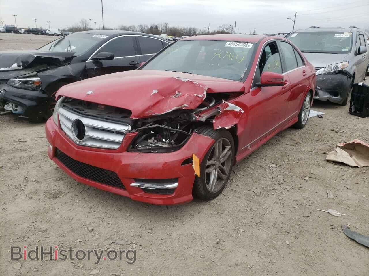 2012 MERCEDES-BENZ C-CLASS - VIN: WDDGF8BB3CA704112 - Фото 2