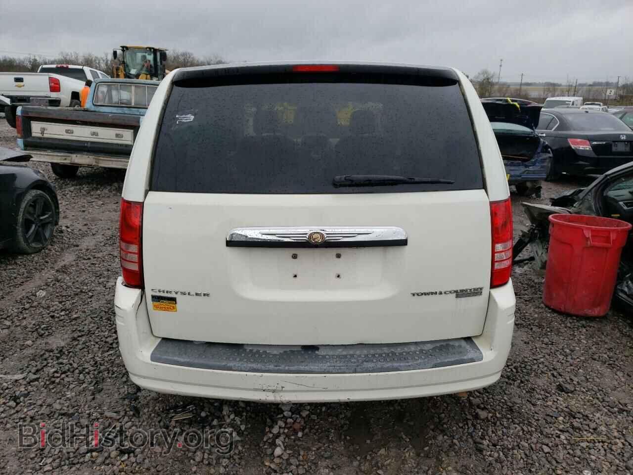 2009 CHRYSLER MINIVAN - VIN: 2A8HR44E29R594706 - Фото 6
