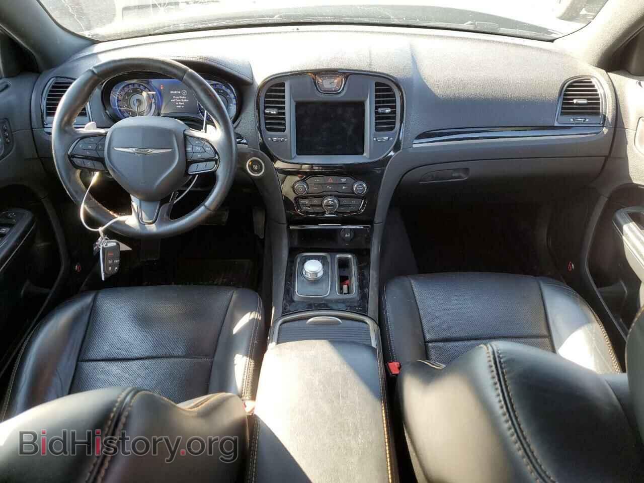2017 CHRYSLER 300 - VIN: 2C3CCAGG5HH517660 - Фото 8
