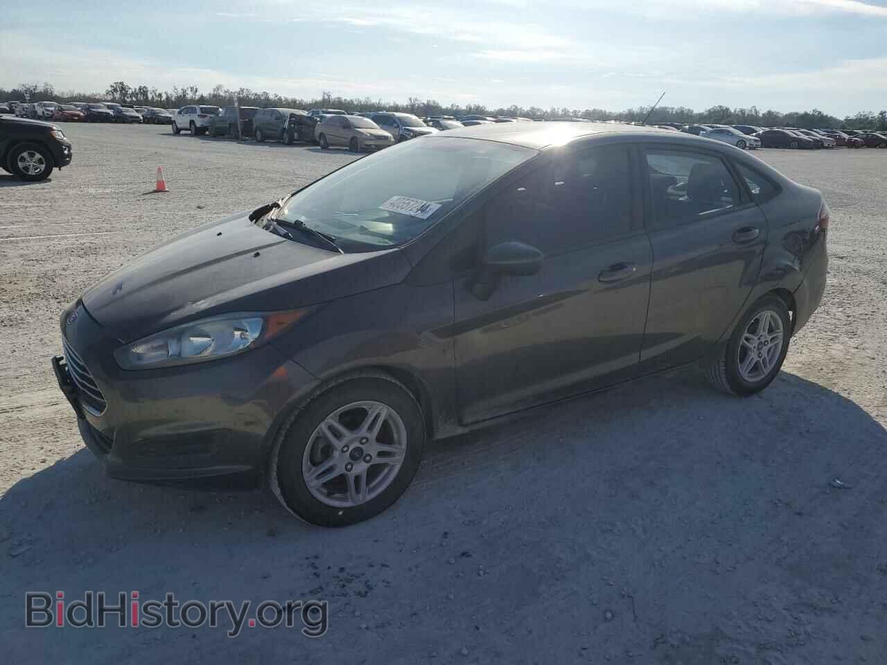 Photo 3FADP4BJ5JM140396 - FORD FIESTA 2018