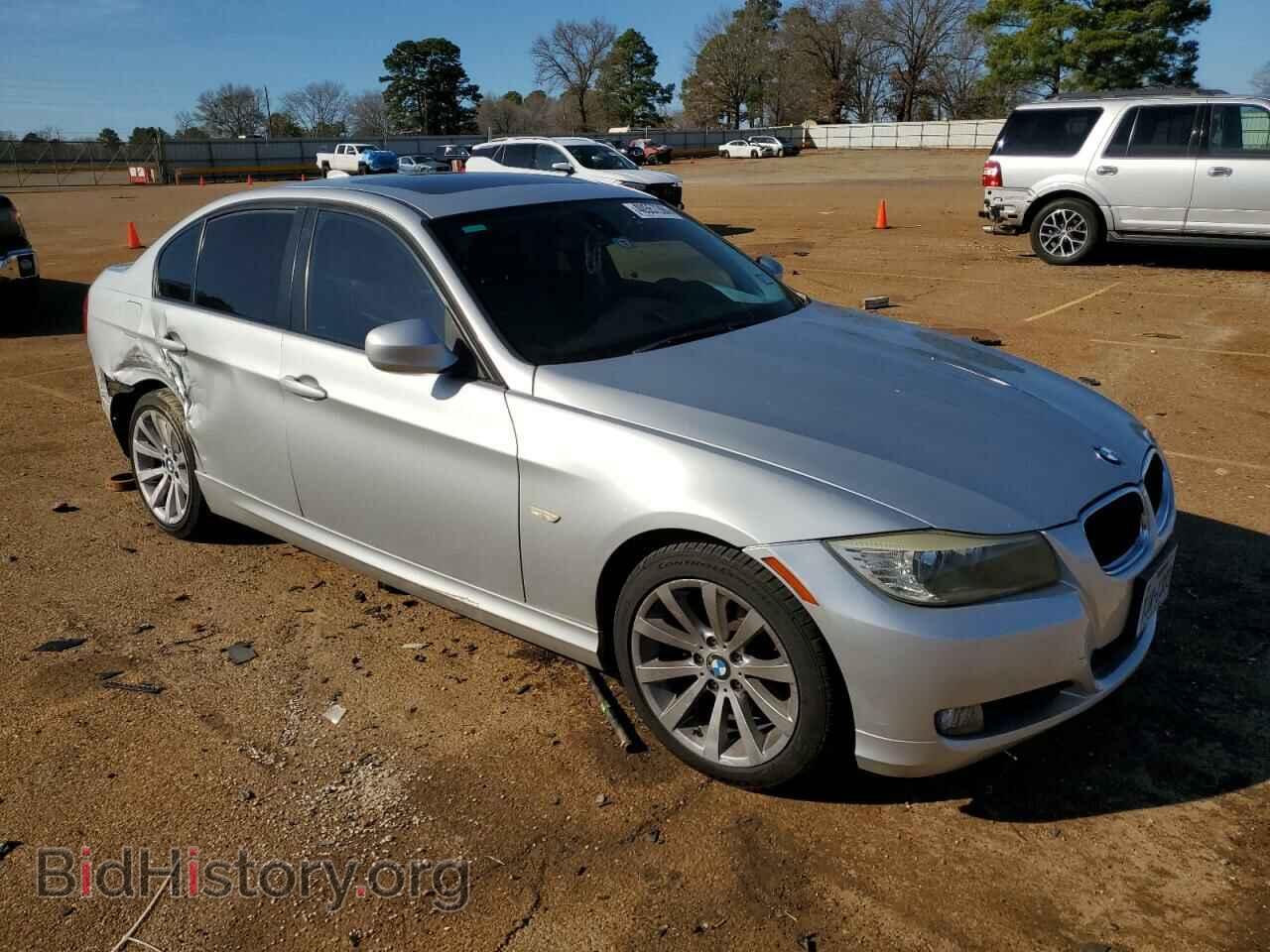 2011 BMW 3 SERIES - VIN: WBAPH7C56BE676706 - Фото 4