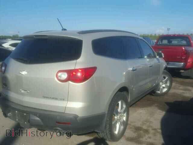 2009 CHEVROLET TRAVERSE - VIN: 1GNER33D09S144555 - Фото 4