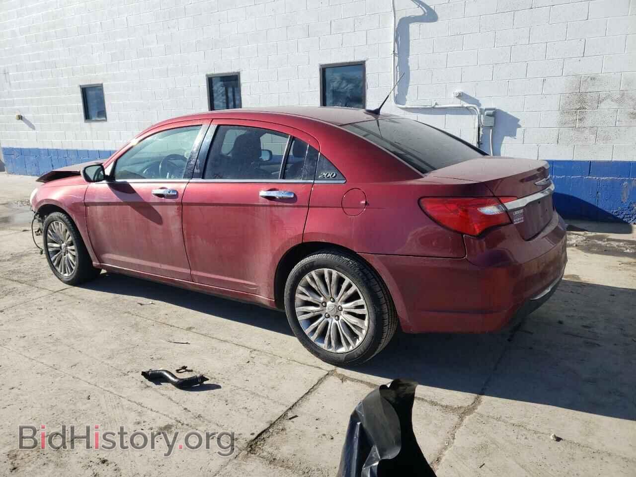 2011 CHRYSLER 200 - VIN: 1C3BC2FG8BN505715 - Фото 2