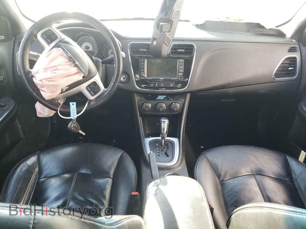 2011 CHRYSLER 200 - VIN: 1C3BC2FG8BN505715 - Фото 8
