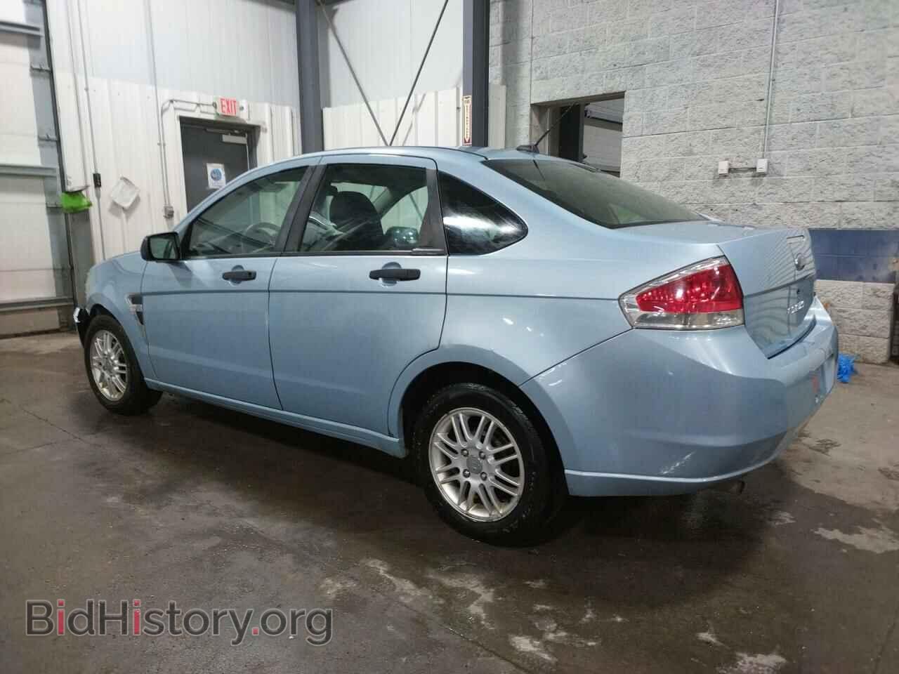2008 FORD FOCUS - VIN: 1FAHP35N38W102945 - Фото 2