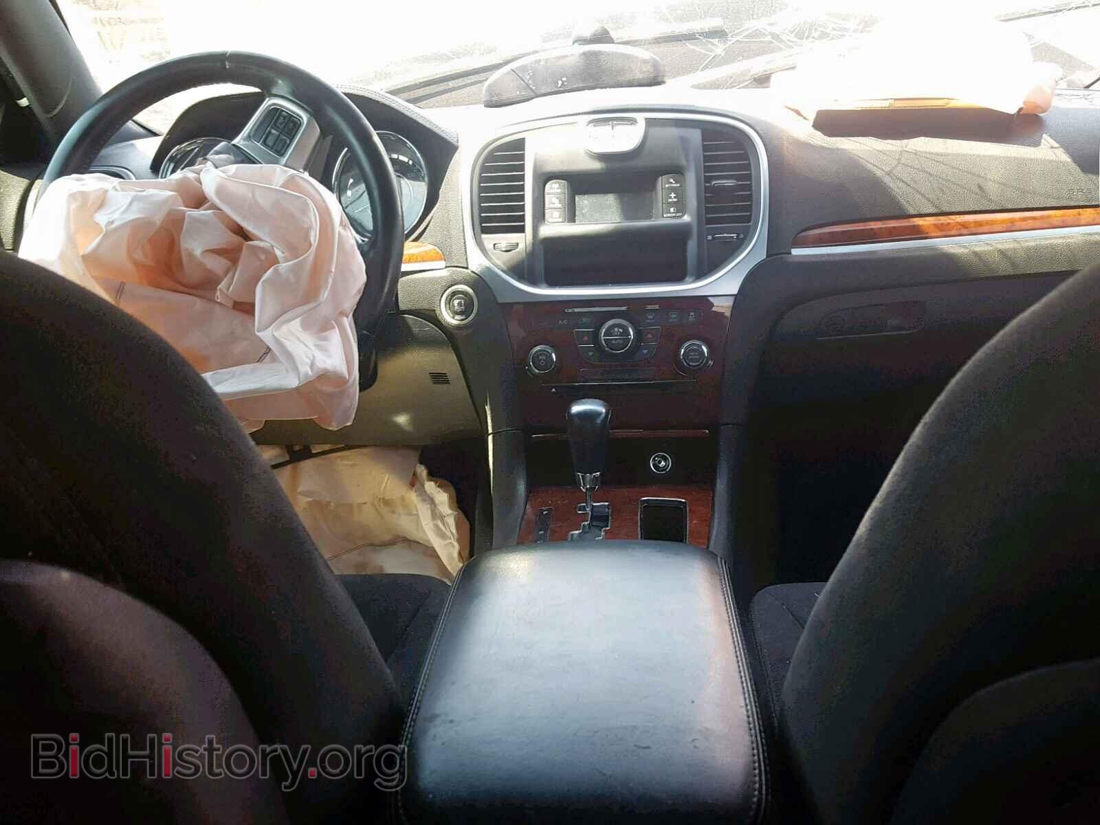 2012 CHRYSLER 300 - VIN: 2C3CCAAG3CH104654 - Photo 9