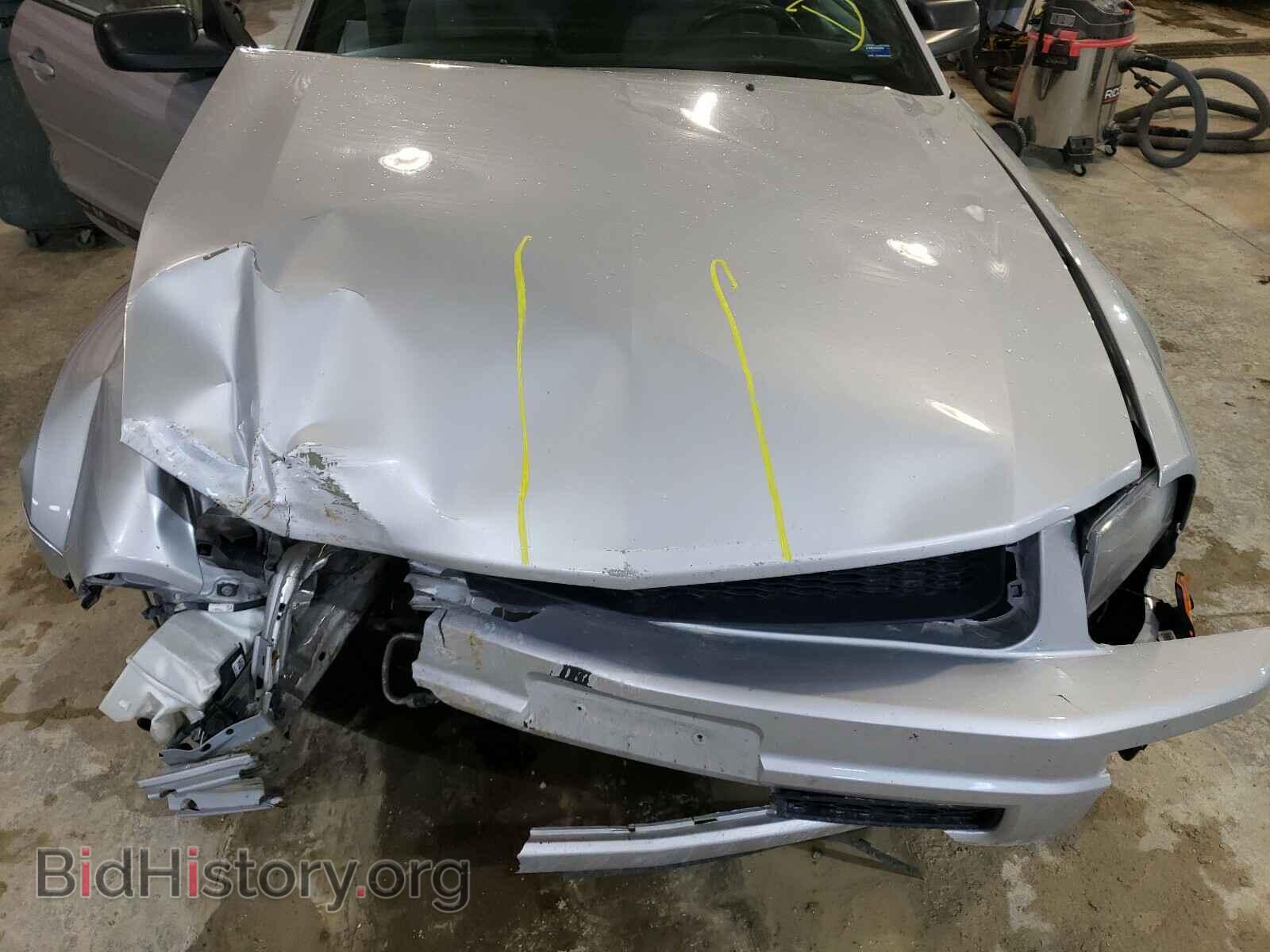 2007 FORD MUSTANG - VIN: 1ZVFT84N975201492 - Фото 7