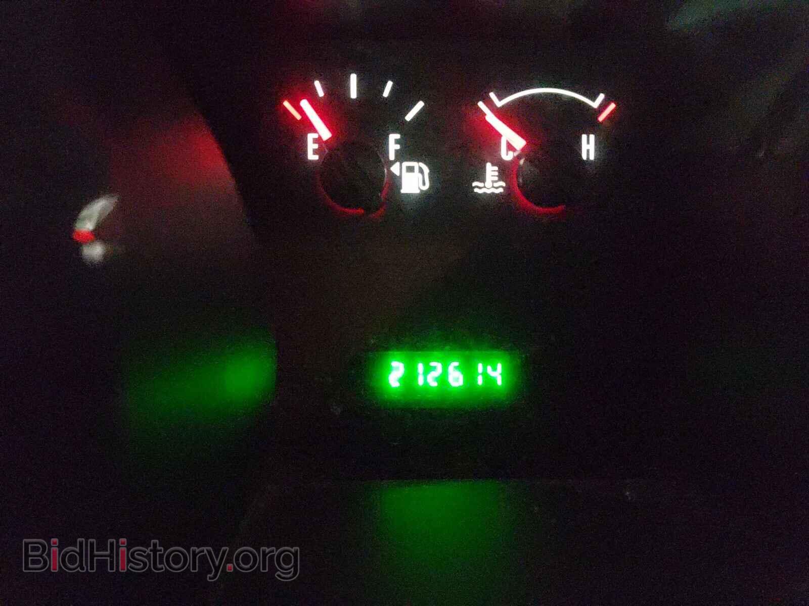2007 FORD MUSTANG - VIN: 1ZVFT84N975201492 - Фото 8