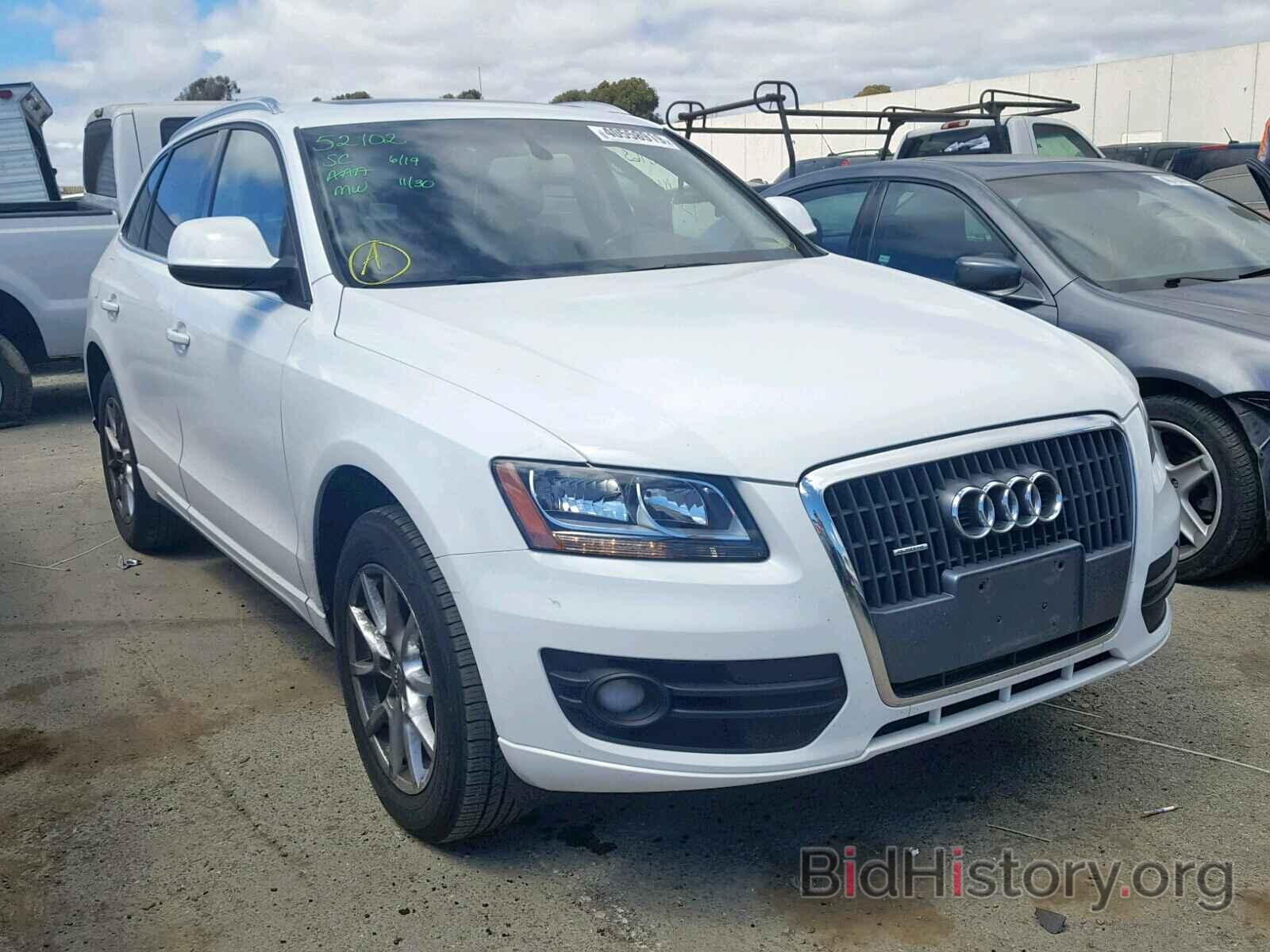 Фотография WA1CFAFP5BA091960 - AUDI Q5 2011