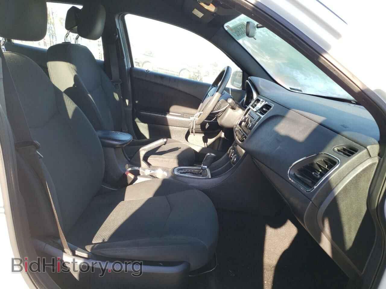 2012 CHRYSLER 200 - VIN: 1C3CCBAB7CN114105 - Фото 5