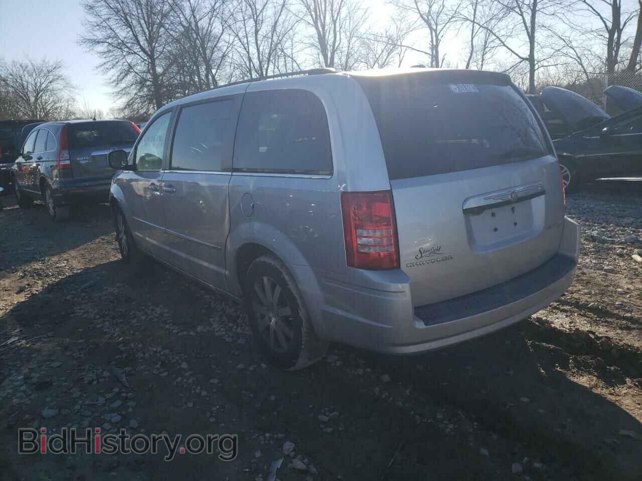 2009 CHRYSLER MINIVAN - VIN: 2A8HR54119R642148 - Фото 2