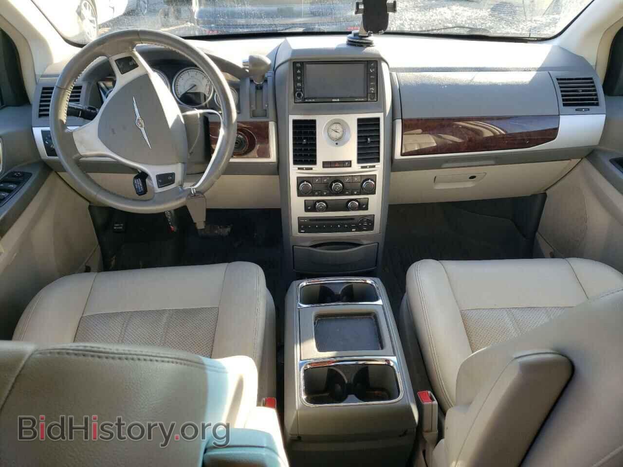 2009 CHRYSLER MINIVAN - VIN: 2A8HR54119R642148 - Фото 8