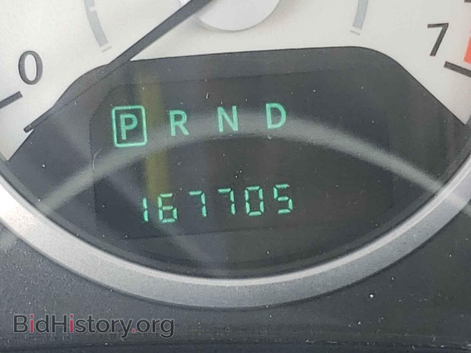 2008 CHRYSLER MINIVAN - VIN: 2A8HR44H58R621325 - Фото 8