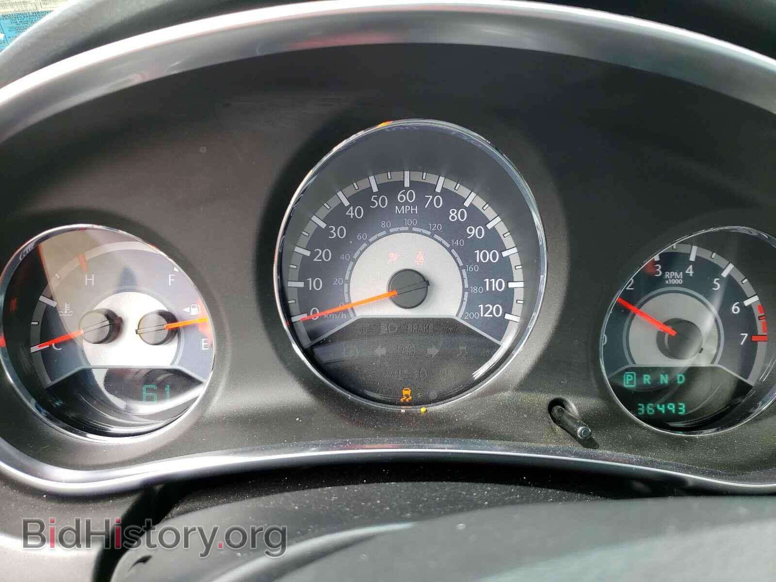 2011 CHRYSLER 200 - VIN: 1C3BC2FG8BN600114 - Фото 8