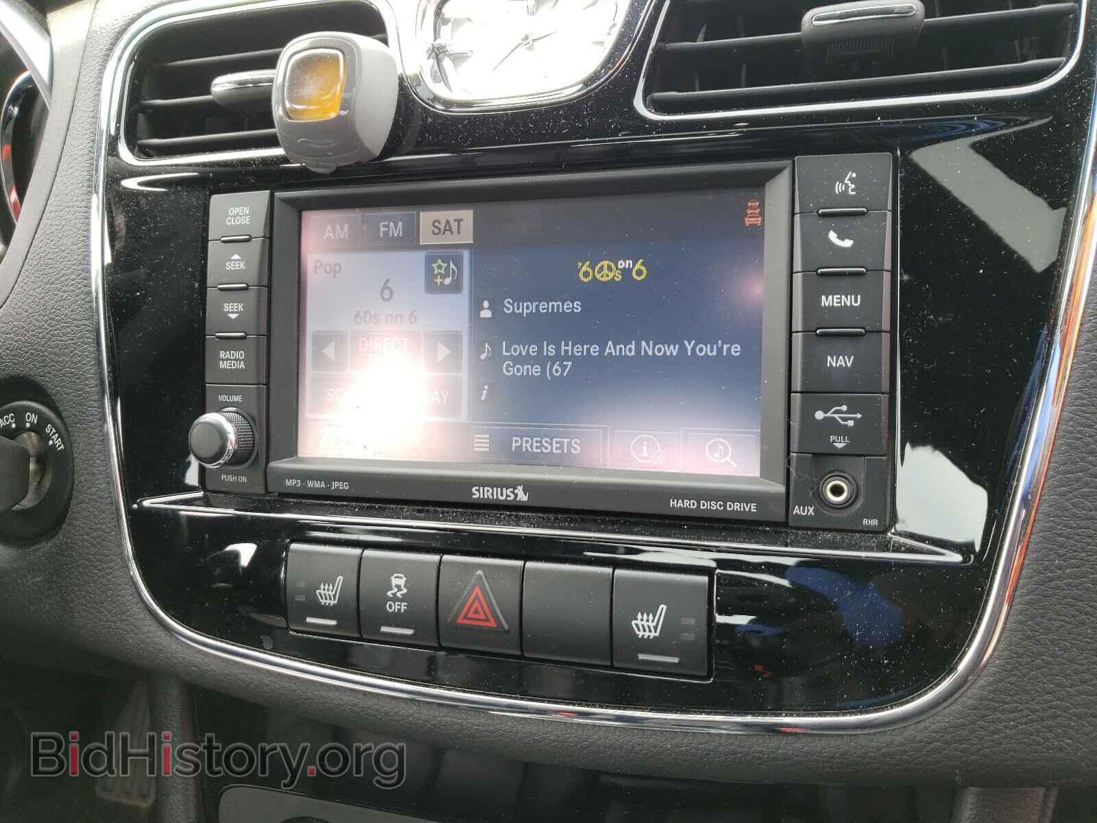 2011 CHRYSLER 200 - VIN: 1C3BC2FG8BN600114 - Фото 9