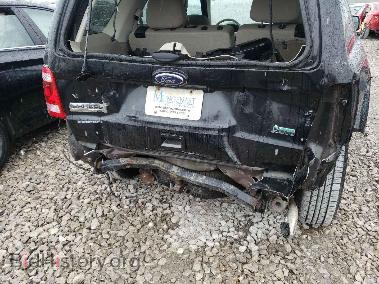 2011 FORD ESCAPE - VIN: 1FMCU0DG8BKB46075 - Фото 9