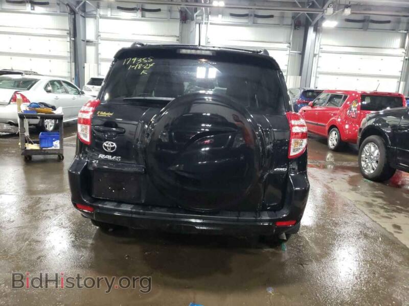 2012 Toyota RAV4 (VIN 2T3DF4DV9CW214904) — фото 6 из 12