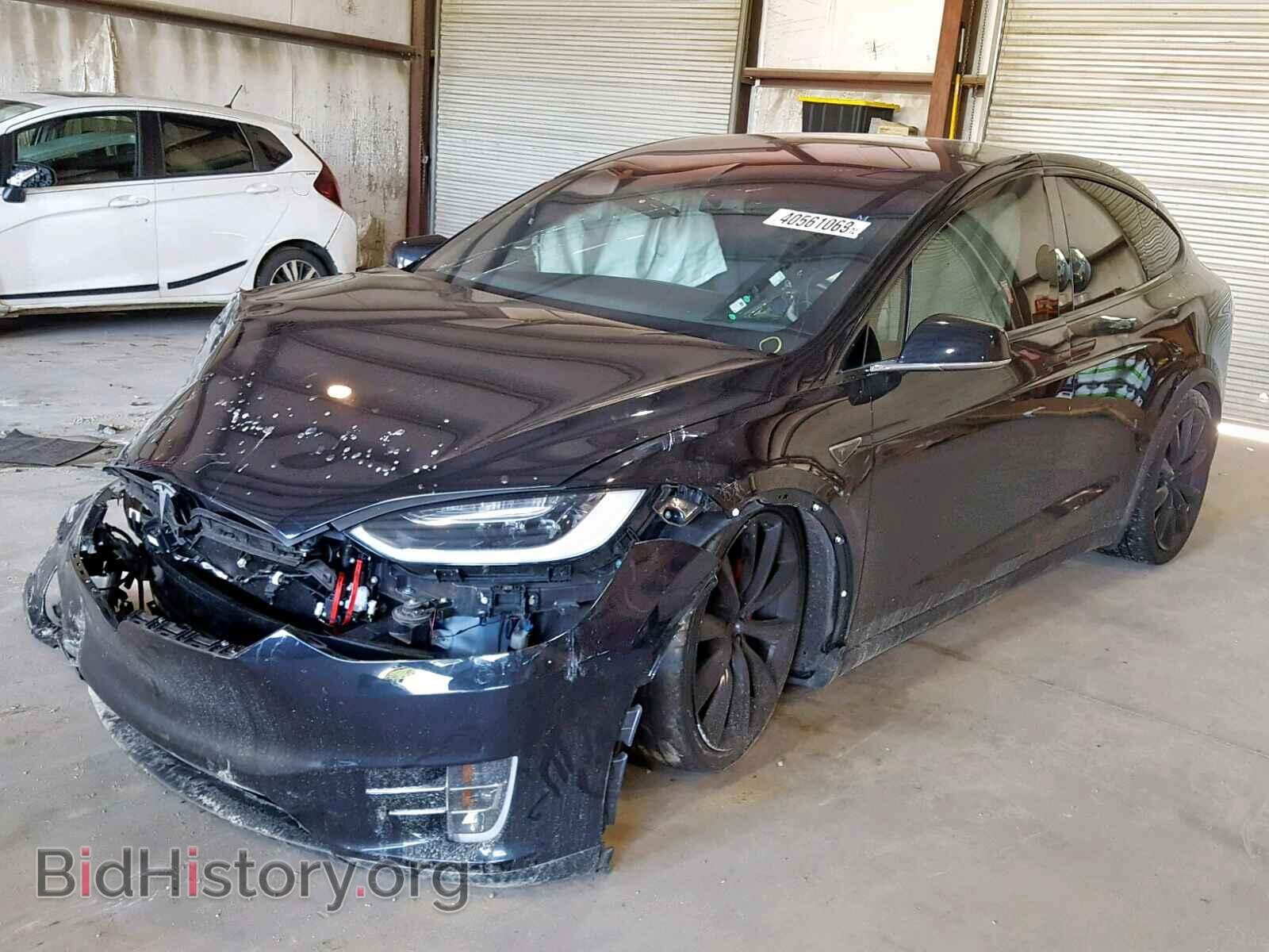 2016 TESLA MODEL X - VIN: 5YJXCBE40GF003666 - Фото 2