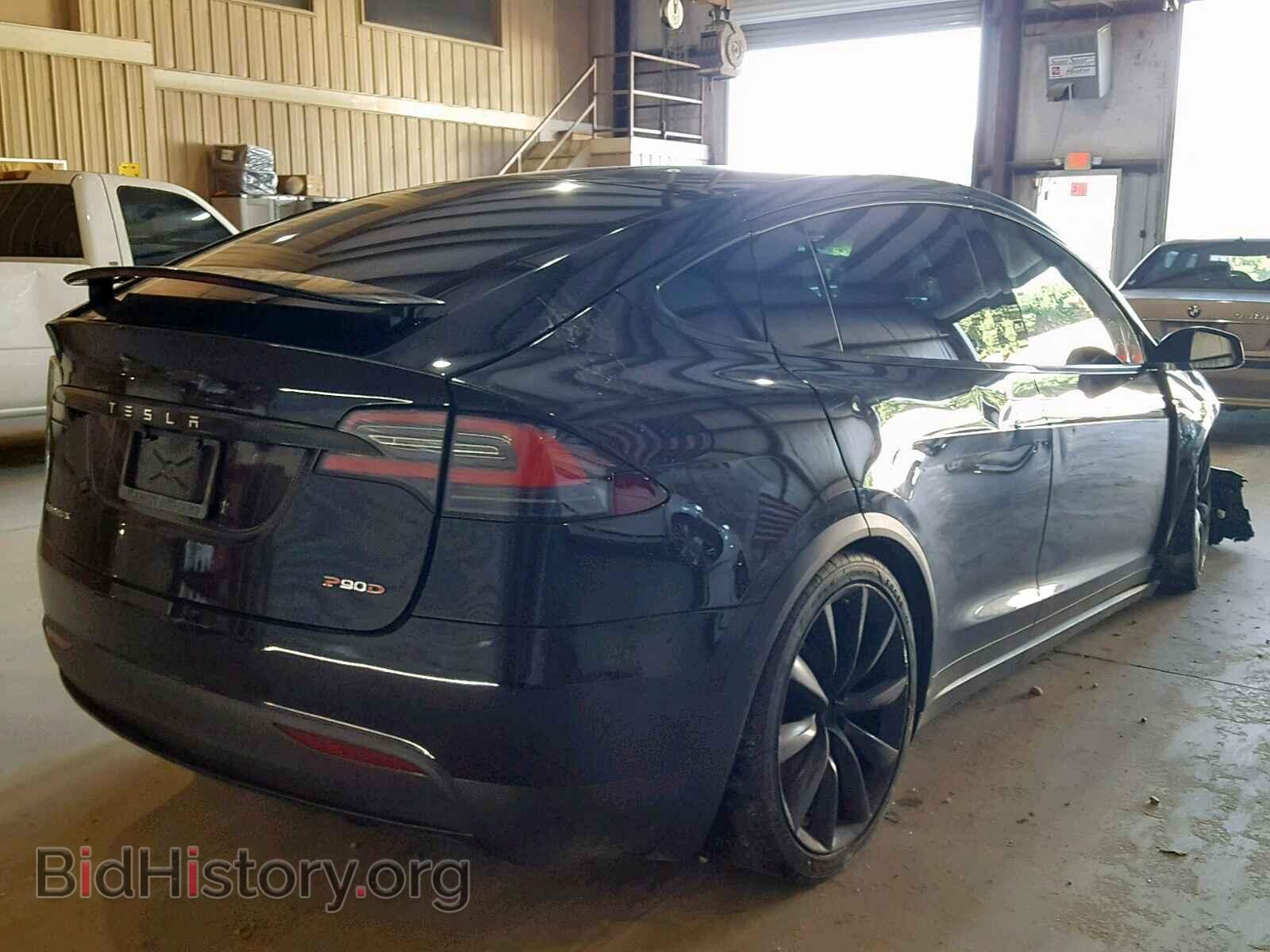 2016 TESLA MODEL X - VIN: 5YJXCBE40GF003666 - Фото 4