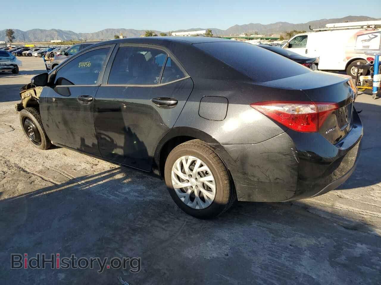 2017 TOYOTA COROLLA - VIN: 5YFBURHEXHP694330 - Фото 2