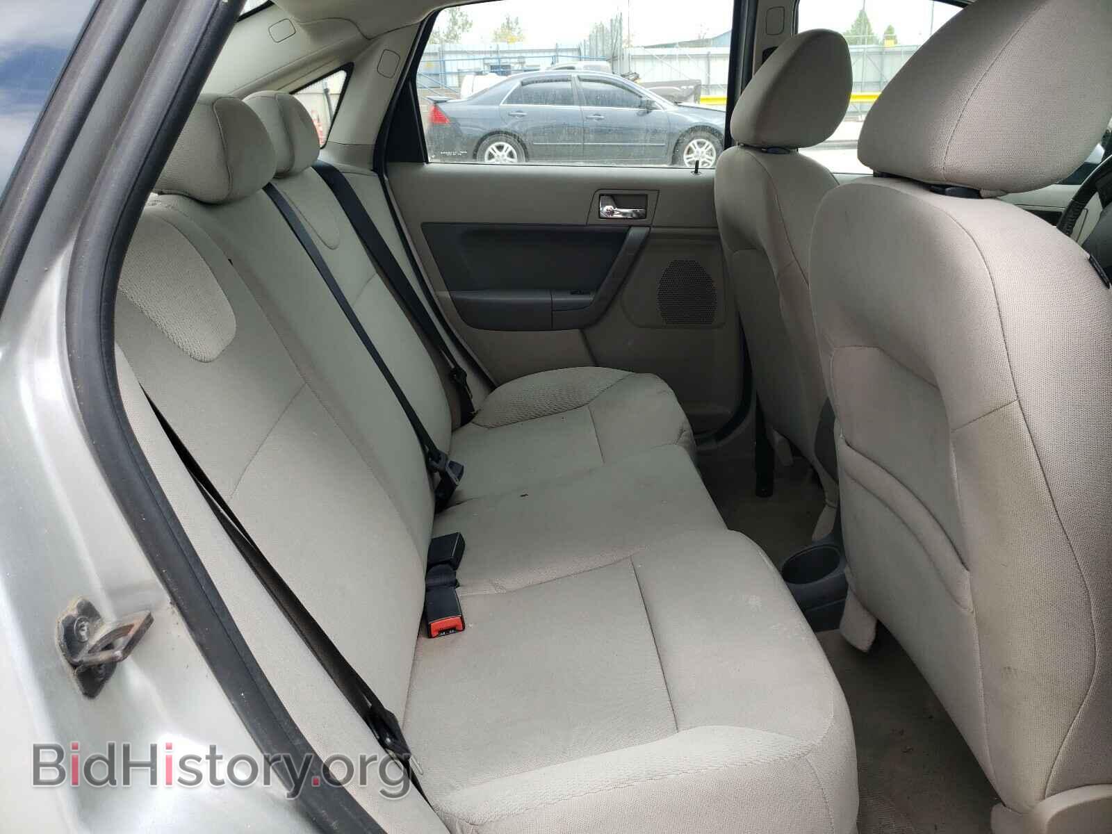 2009 FORD FOCUS - VIN: 1FAHP36N19W211677 - Photo 6
