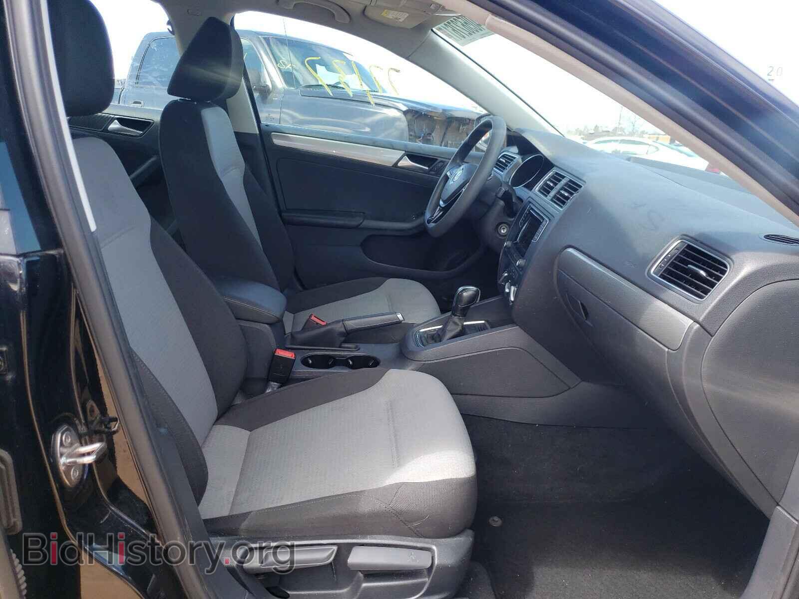 2017 VOLKSWAGEN JETTA - VIN: 3VW2B7AJ0HM329290 - Фото 5