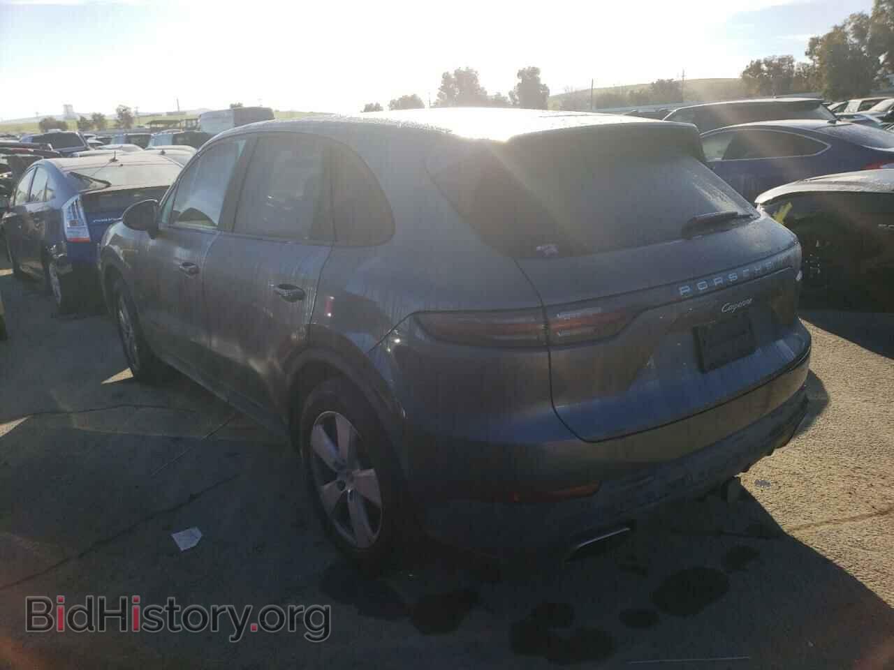 2019 PORSCHE CAYENNE - VIN: WP1AA2AY4KDA08520 - Фото 2