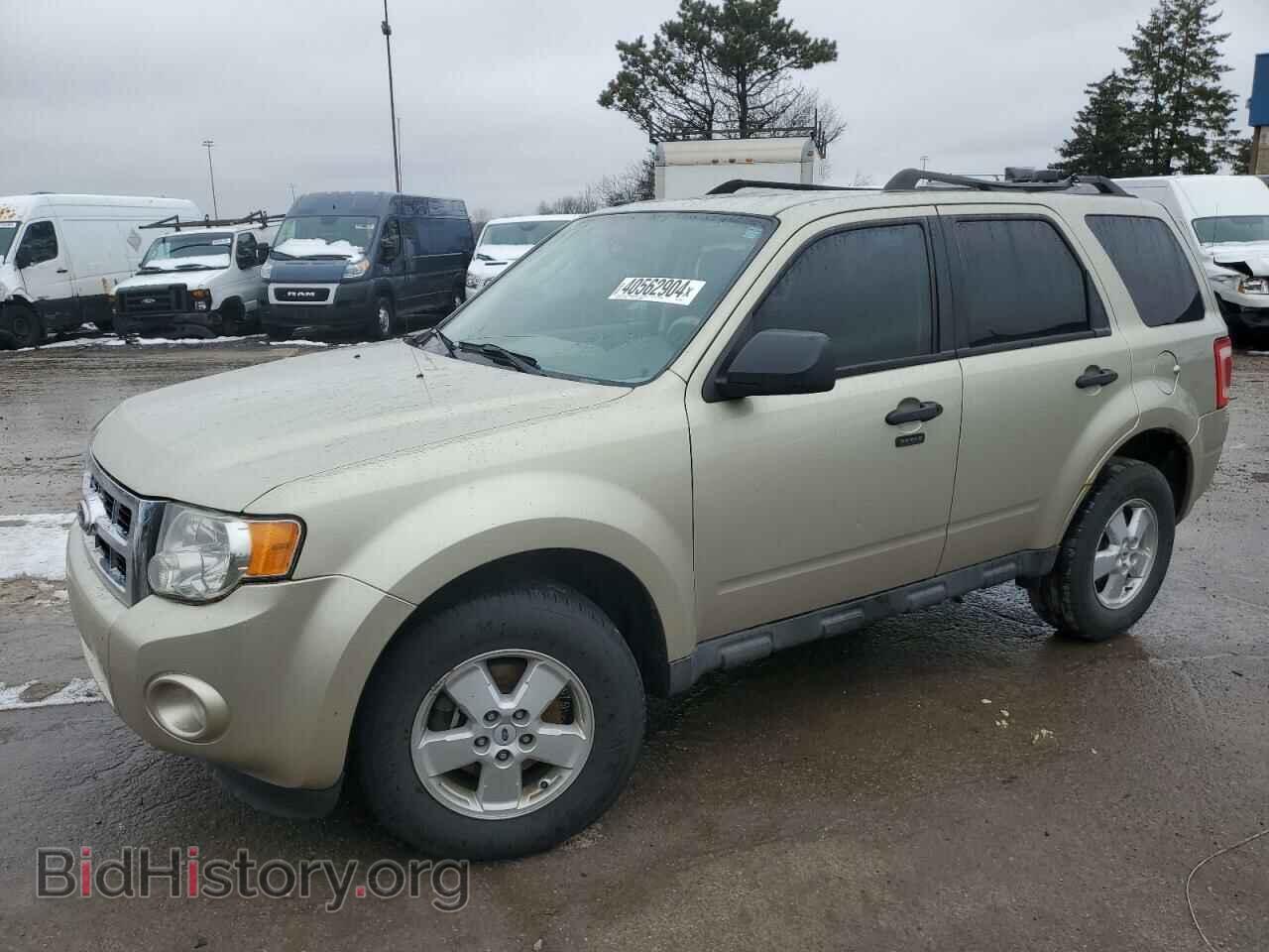 Photo 1FMCU0D72AKB09277 - FORD ESCAPE 2010