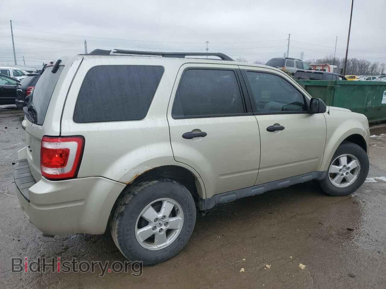 2010 FORD ESCAPE - VIN: 1FMCU0D72AKB09277 - Фото 3