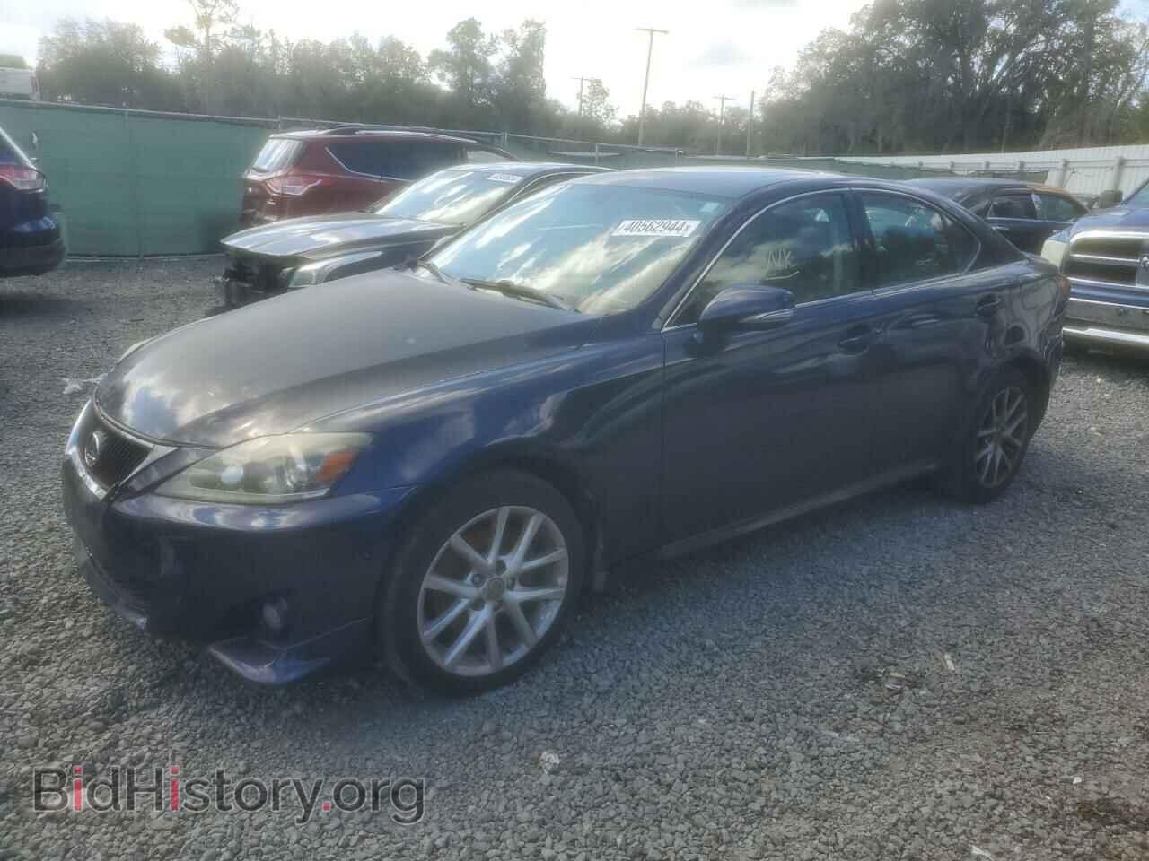 Photo JTHCF5C22C5052855 - LEXUS IS 2012