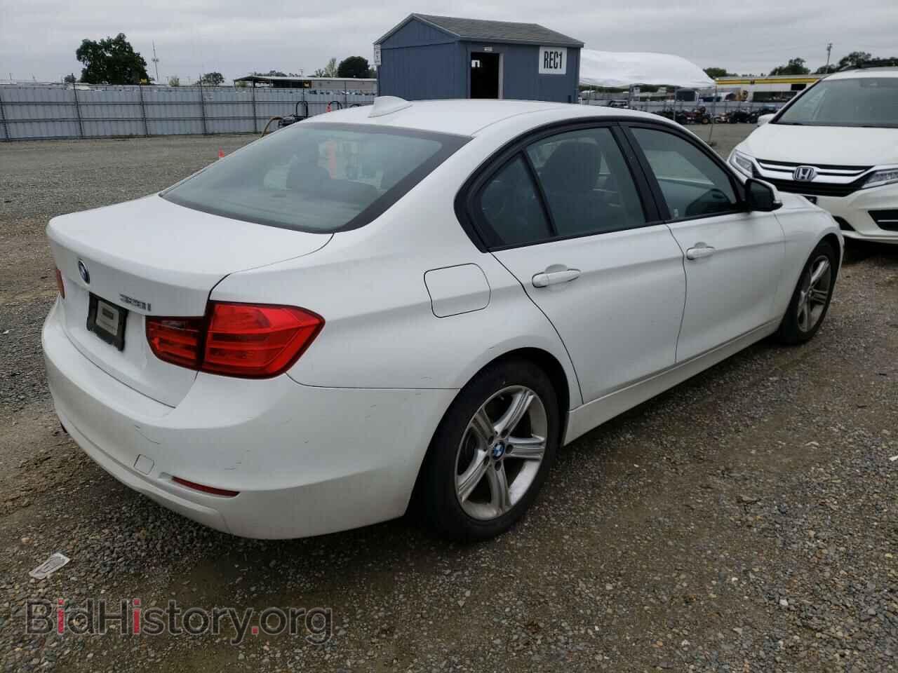 2013 BMW 3 SERIES - VIN: WBA3C1C5XDF444004 - Фото 4