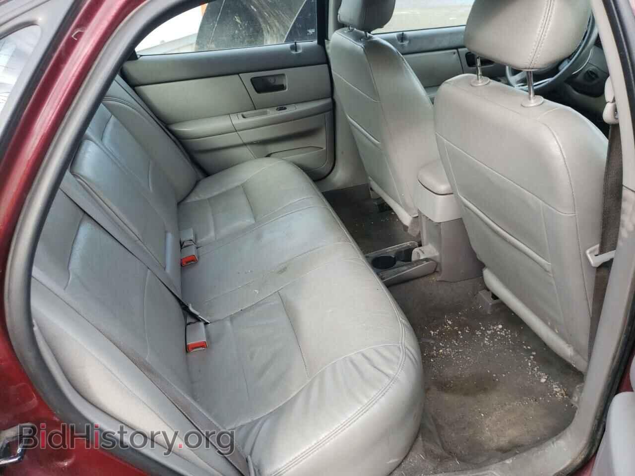 2007 FORD TAURUS - VIN: 1FAFP53U27A136559 - Фото 6