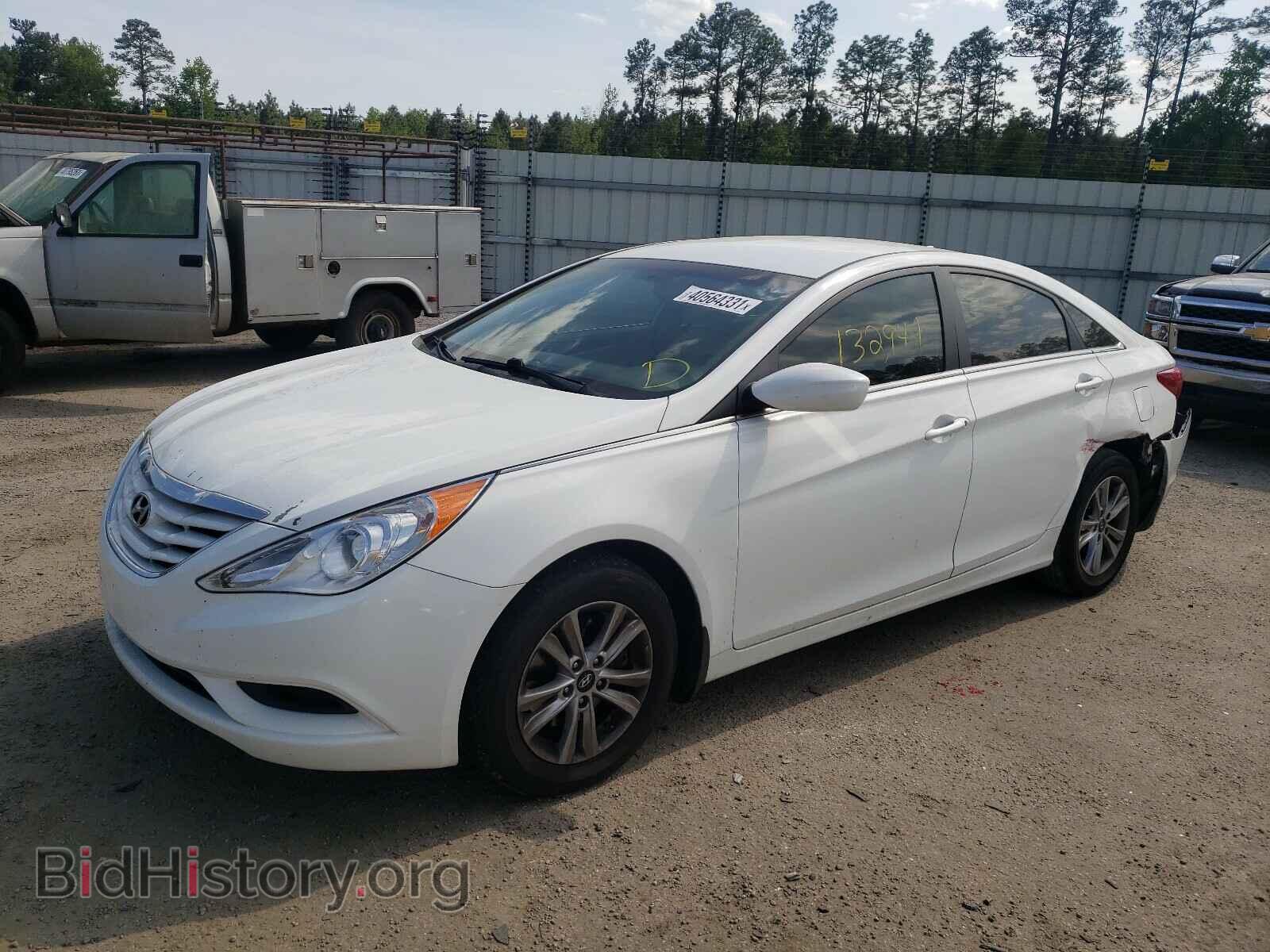 2013 HYUNDAI SONATA - VIN: 5NPEB4AC7DH697563 - Фото 2