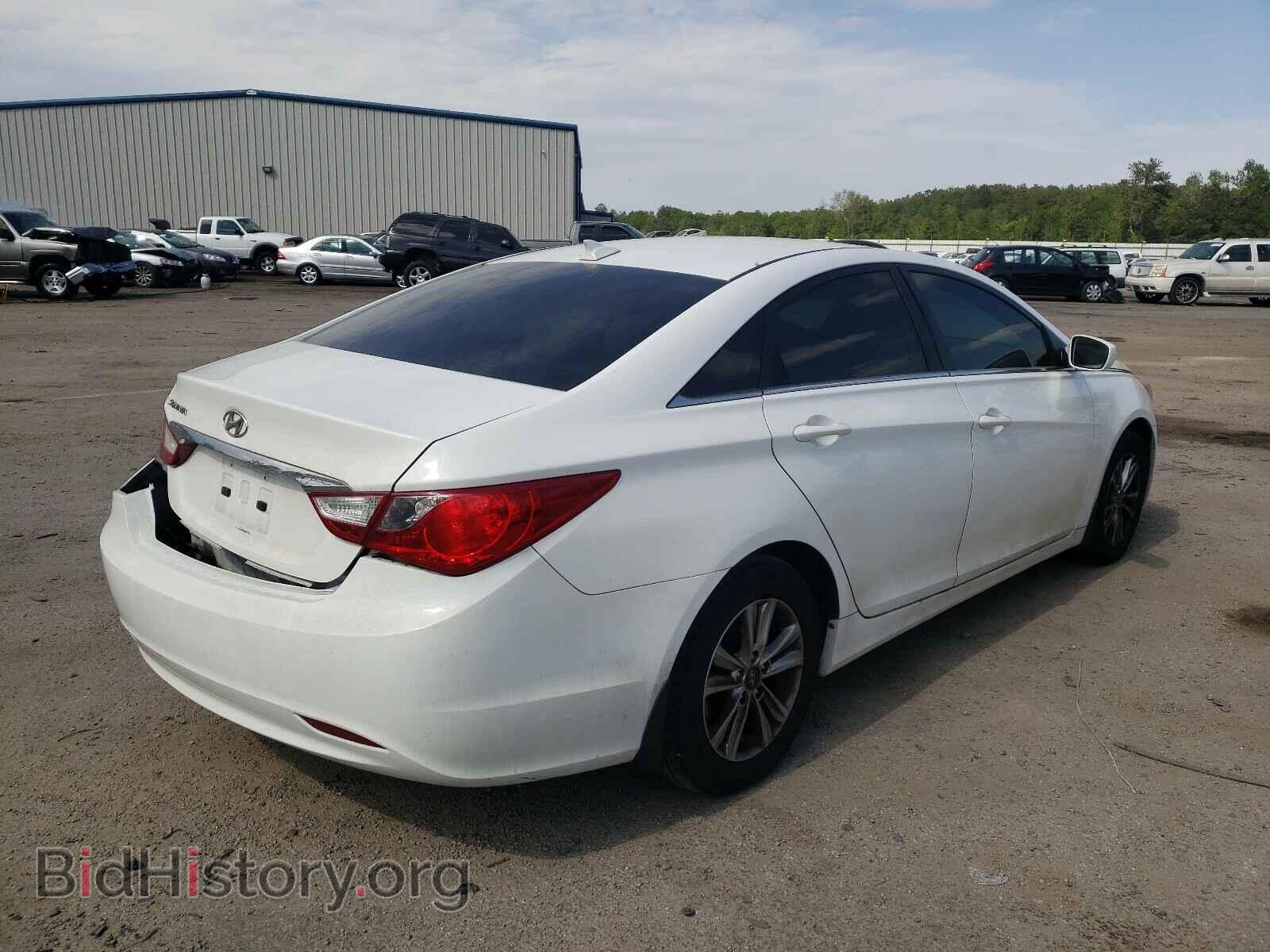 2013 HYUNDAI SONATA - VIN: 5NPEB4AC7DH697563 - Фото 4